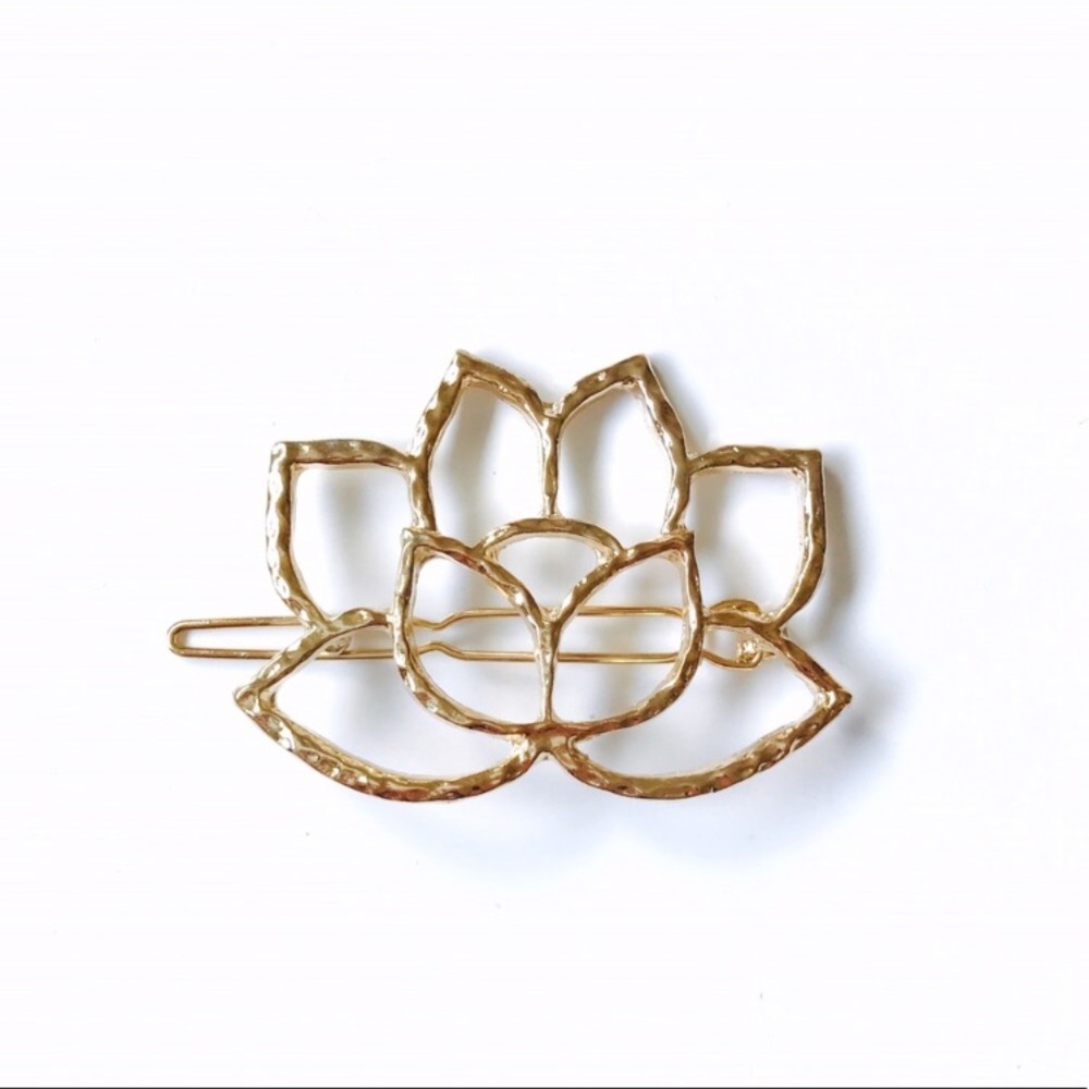 Sacred lotus hair pin, 14K gold plated